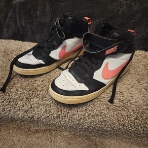 Nike Women's Black and Pink High-Top Sneakers